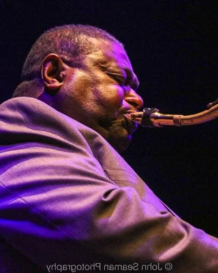 Anthony Gomes Columbus