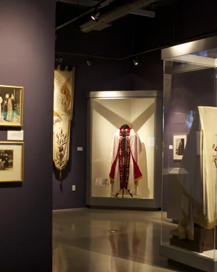 Oddities and Curiosities Expo