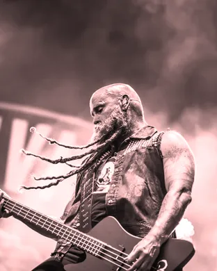 Five Finger Death Punch, Cody Jinks & Eva Under Fire